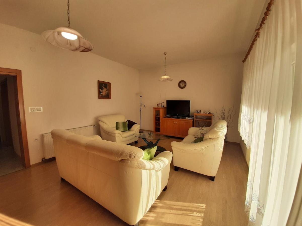 Apartment Gorska Vila Ogulin Buitenkant foto